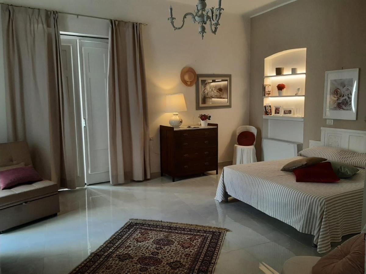 La Vie En Rose - Casa Vacanze Diamante Exteriér fotografie